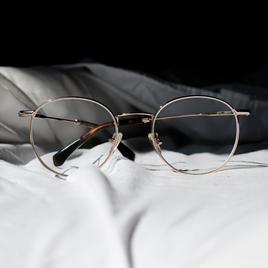 أنواع العدسات للنظارات الطبية 