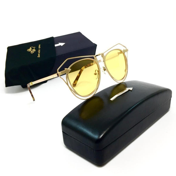 كارين واكير - OVAL Frame - Woman Sunglasses MARGUIRTE