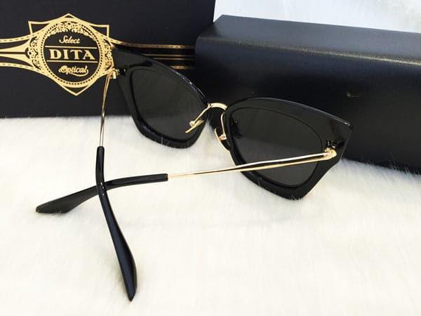 ⁨ديتا-meet stormy sunglasses⁩-silver lenses
